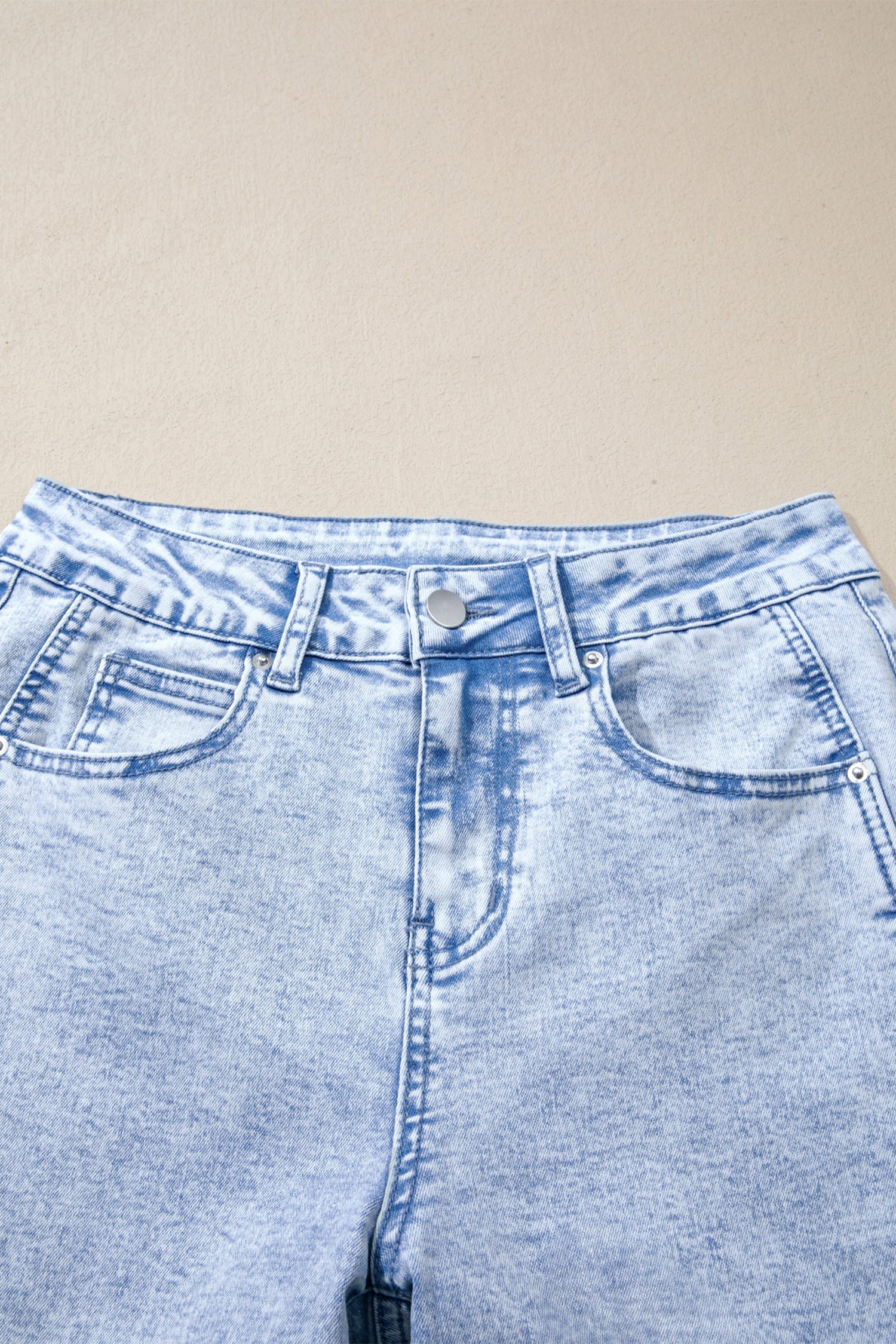 Light Wash Elastic Waist Barrel Jeans