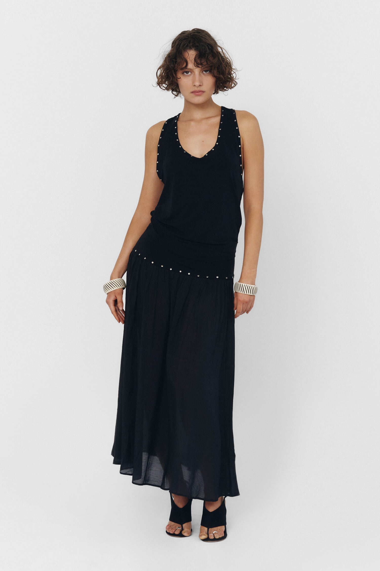 YUAN SKIRT IN BLACK