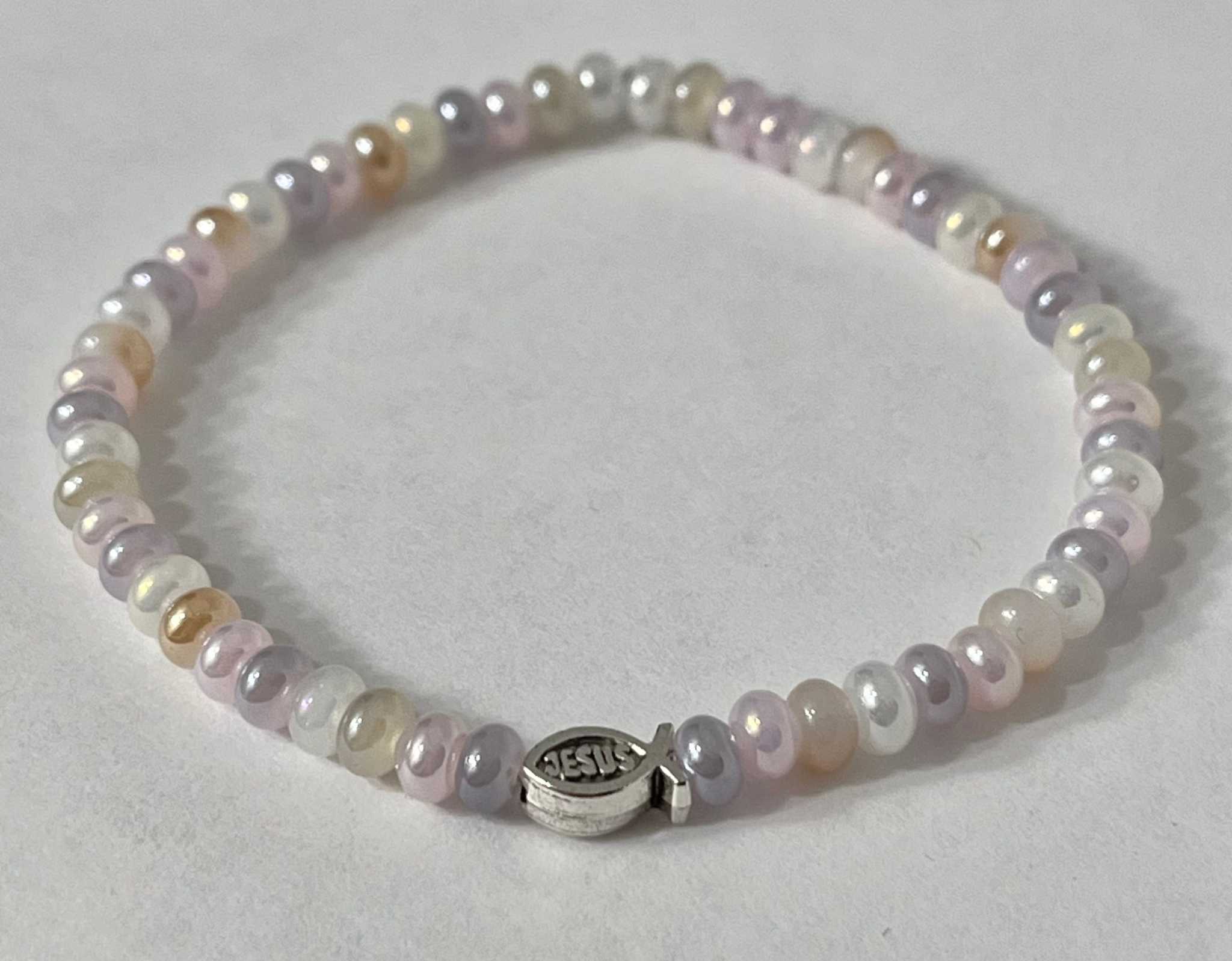 Bead Bracelet with Freshwater Shell &amp; Pearl Beads