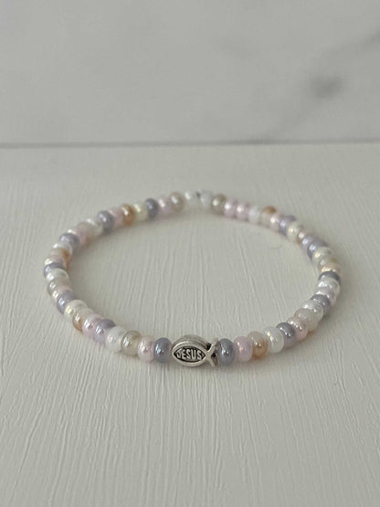Bead Bracelet with Freshwater Shell &amp; Pearl Beads