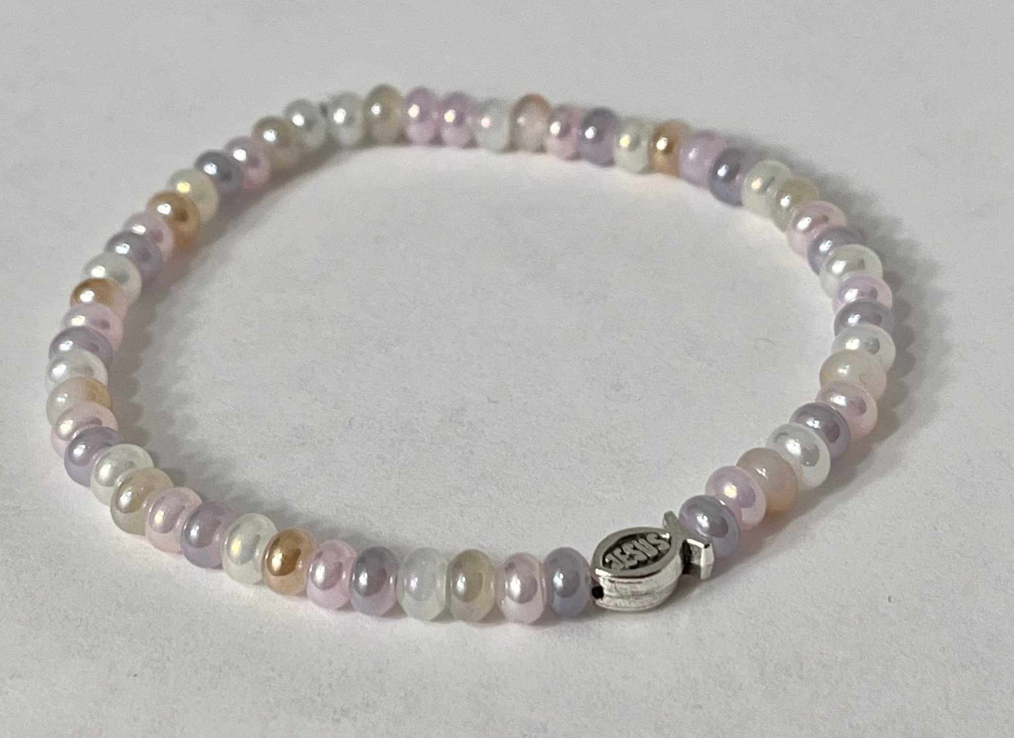 Bead Bracelet with Freshwater Shell &amp; Pearl Beads