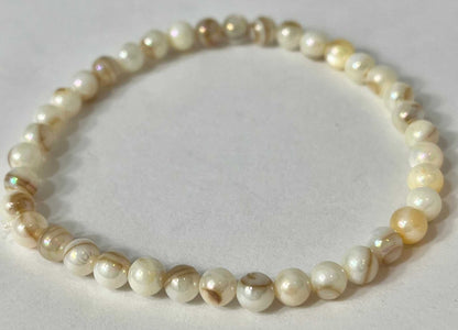 Bead Bracelet with Freshwater Shell &amp; Pearl Beads
