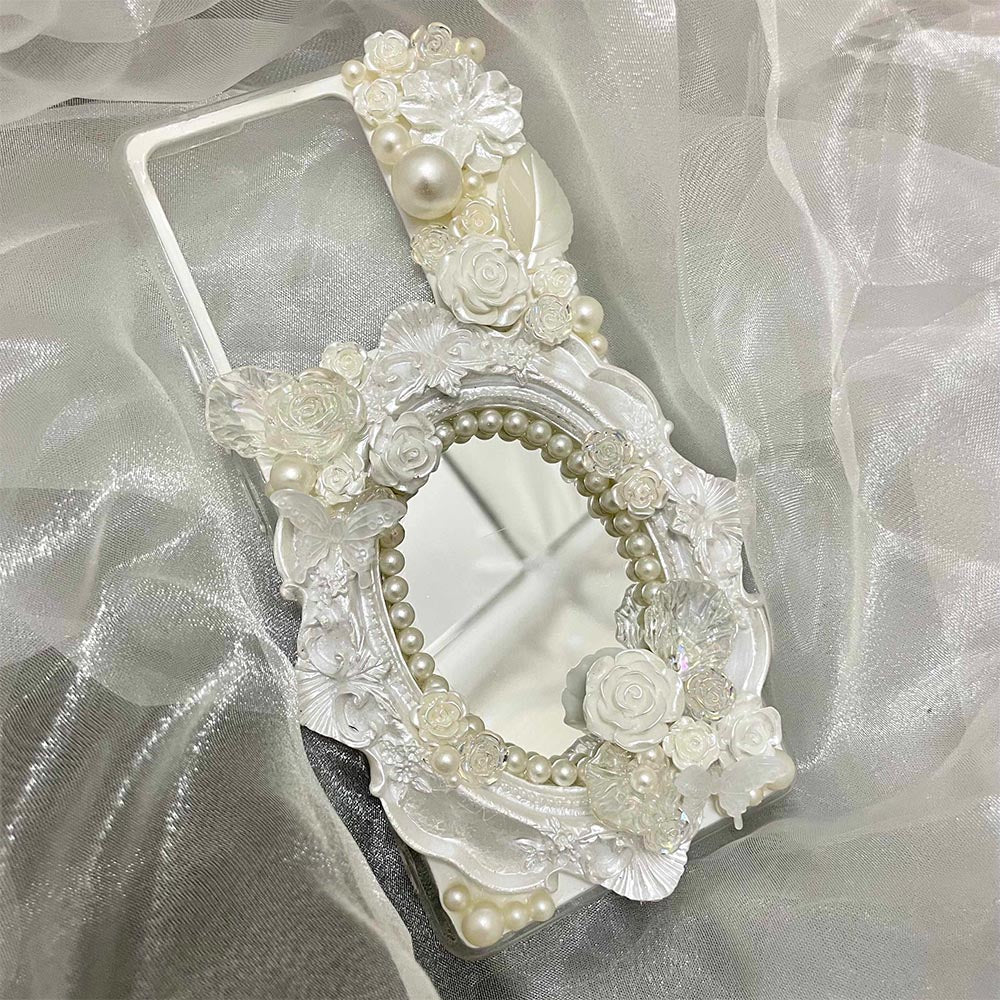 Baroque Pearl Vintage Custom Cream Phone Case | ZAKAPOP