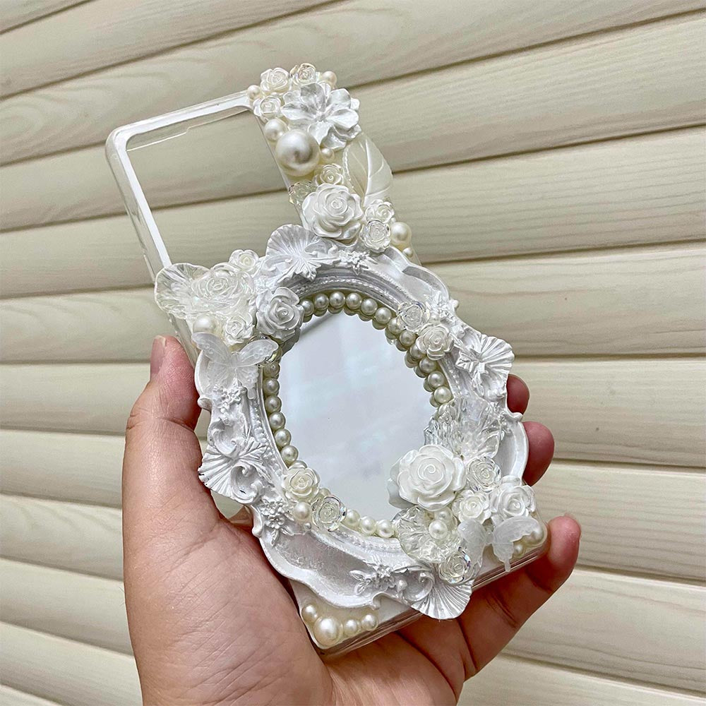 Baroque Pearl Vintage Custom Cream Phone Case | ZAKAPOP