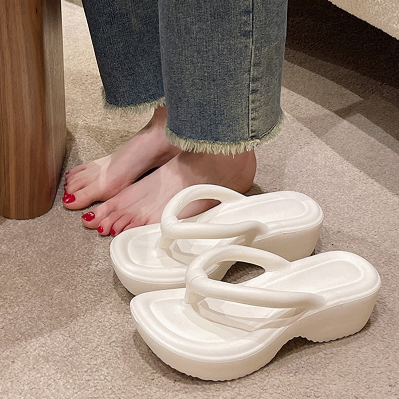 Casual Outdoor High Heel Platform Flip-Flops | ZAKAPOP