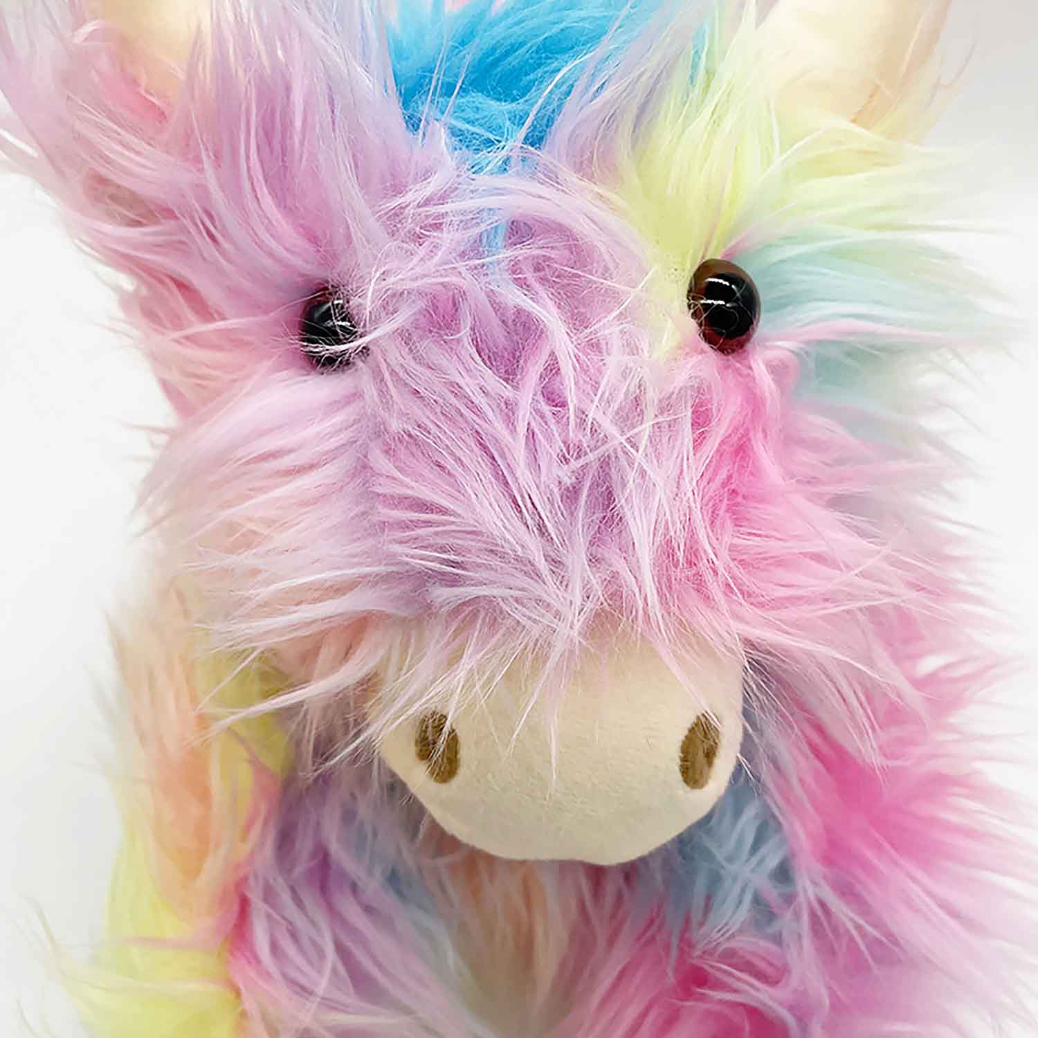 Highland Yak Plush Novelty Slippers | ZAKAPOP