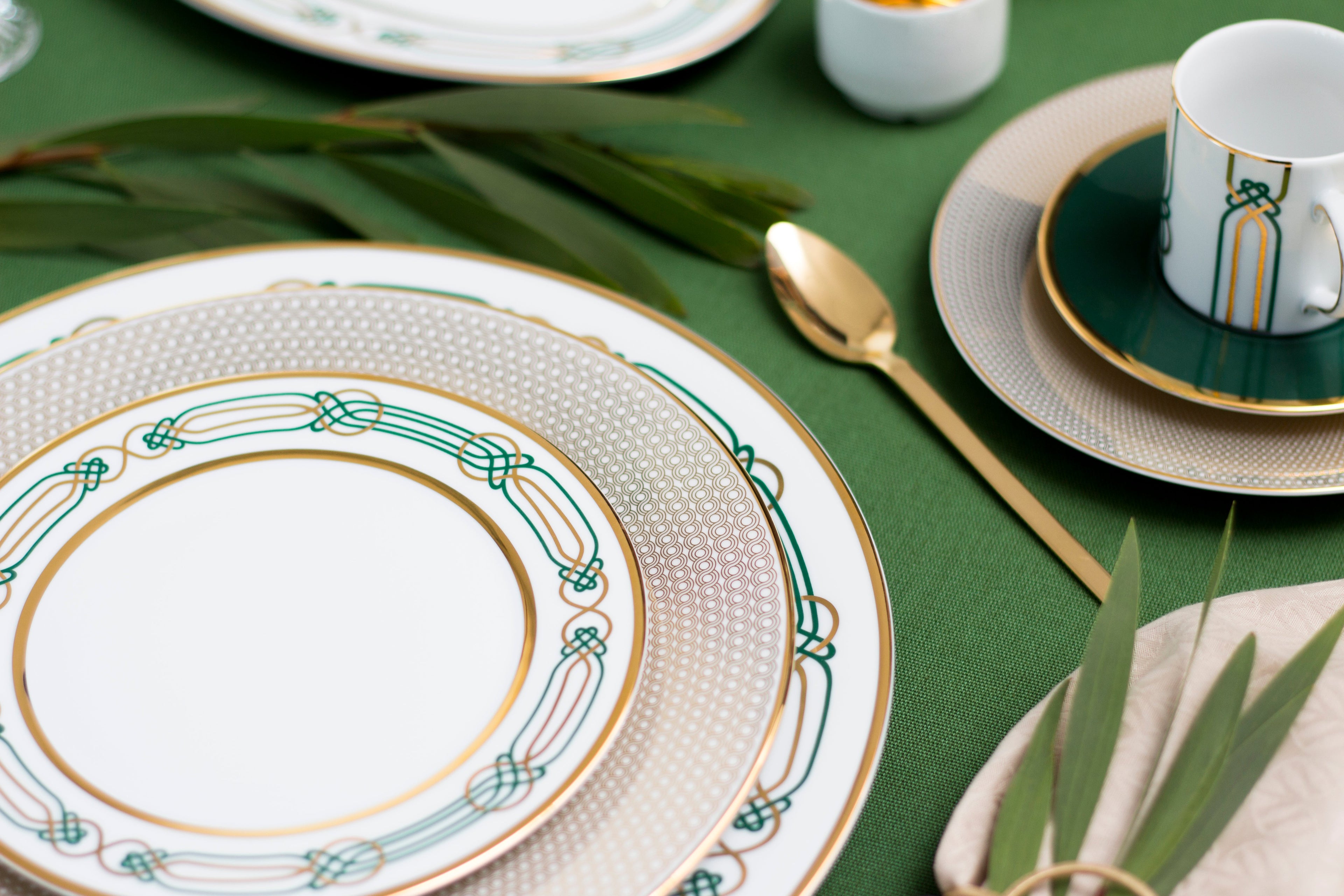 Liberty 5-Piece Place Setting (Service for 4)