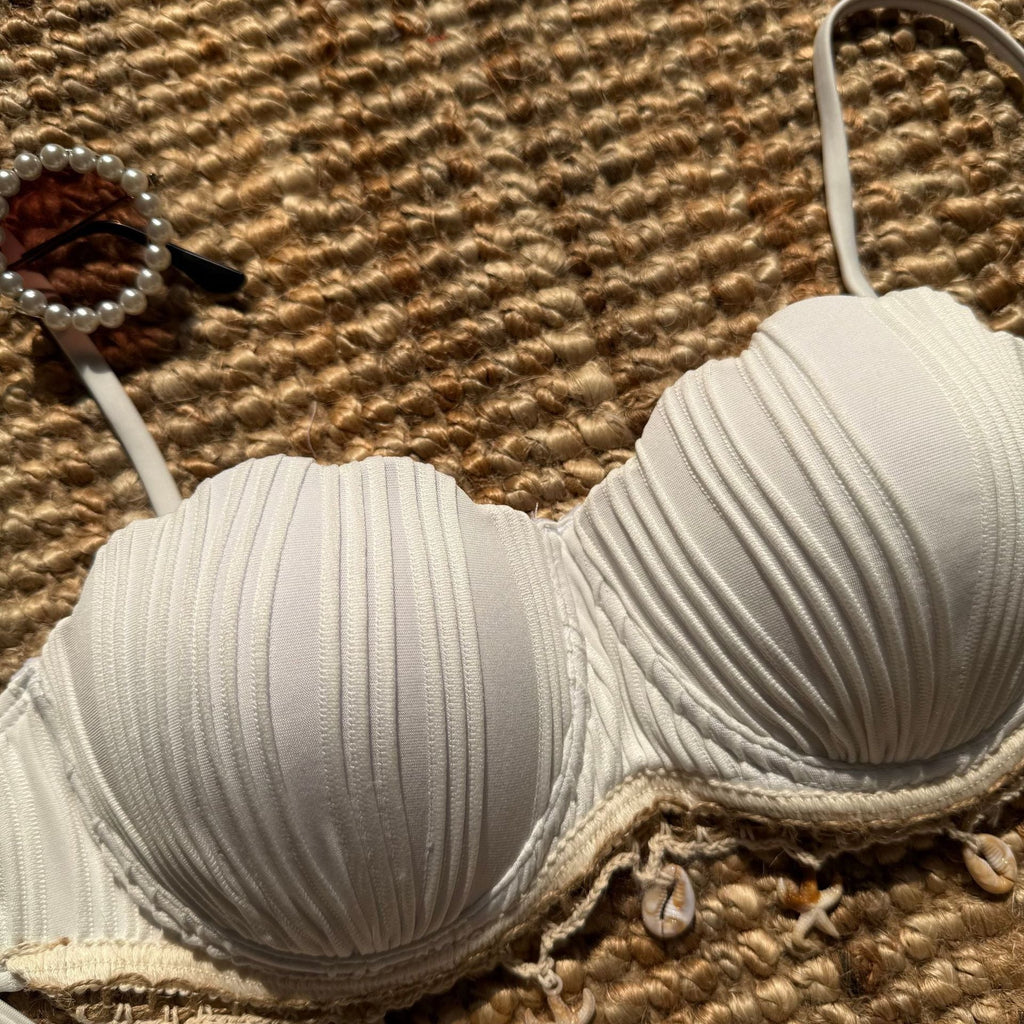 Summer Elegant Ladies Solid Textured Fabric Bikini Set | ZAKAPOP