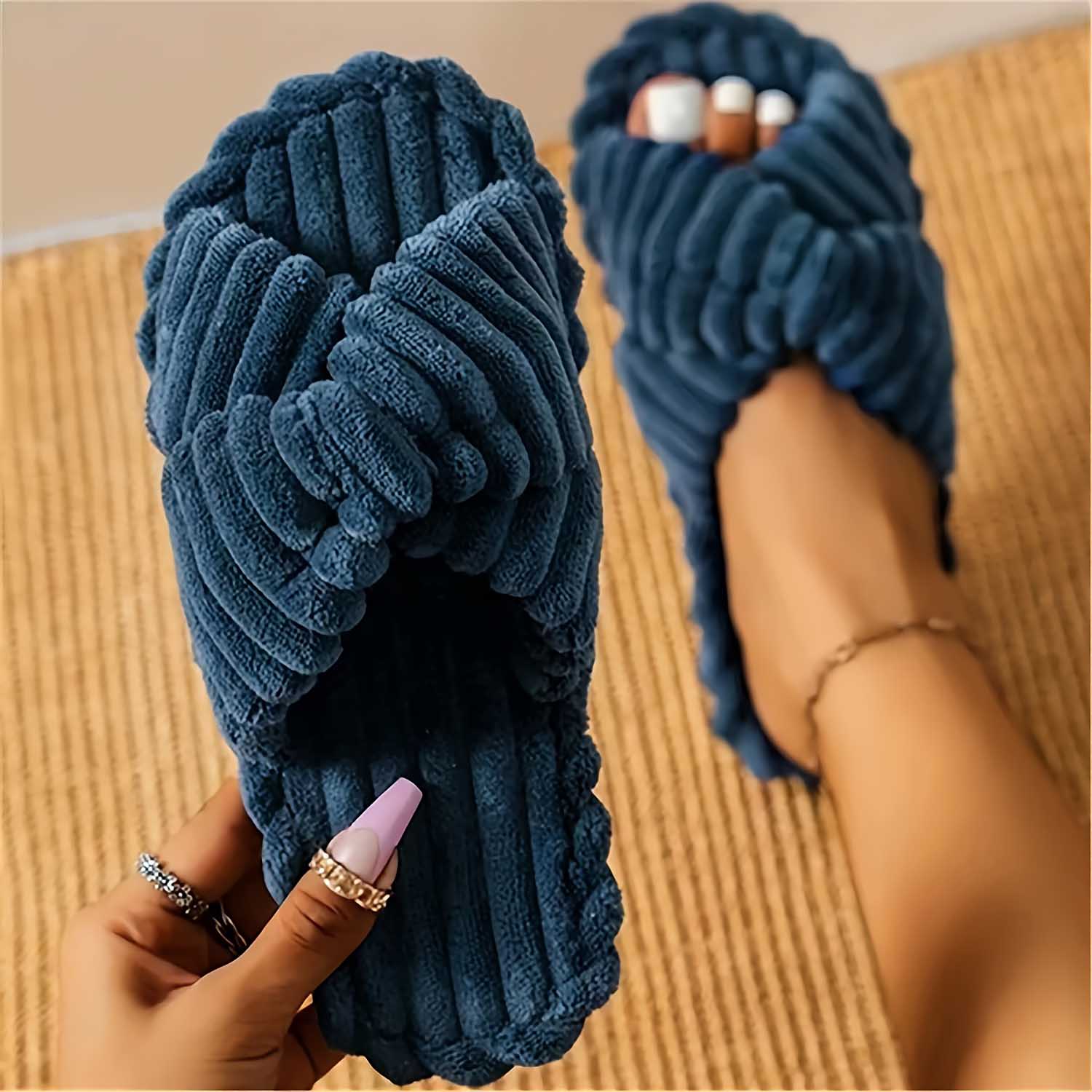 Women's Open Toe Cross Strap Home Slippers | ZAKAPOP