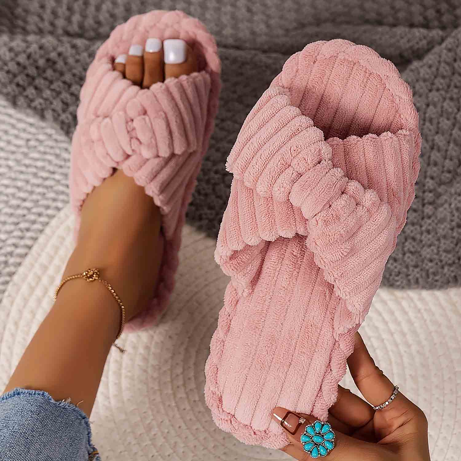 Women's Open Toe Cross Strap Home Slippers | ZAKAPOP