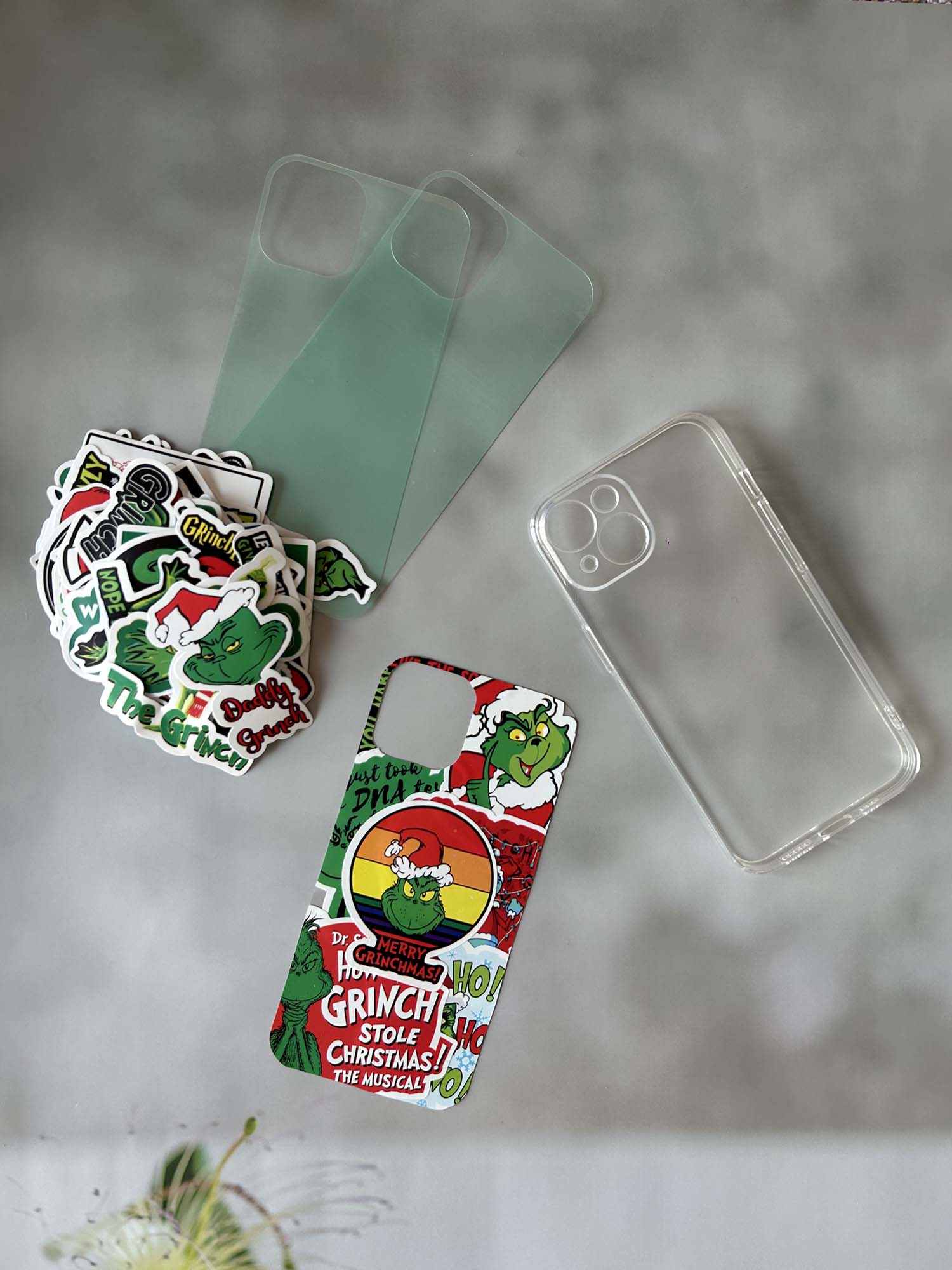 ZAKAPOP's Marry Grinchmas DIY Sticker Phone Case