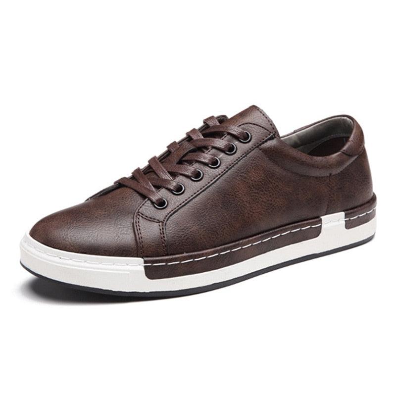 Fashion Leather Mens Shoes Soft High Quality Mens Casual Shoes Flat Footwear Classic Black White Men Fashion Walking Shoes Comfortable Modern Design