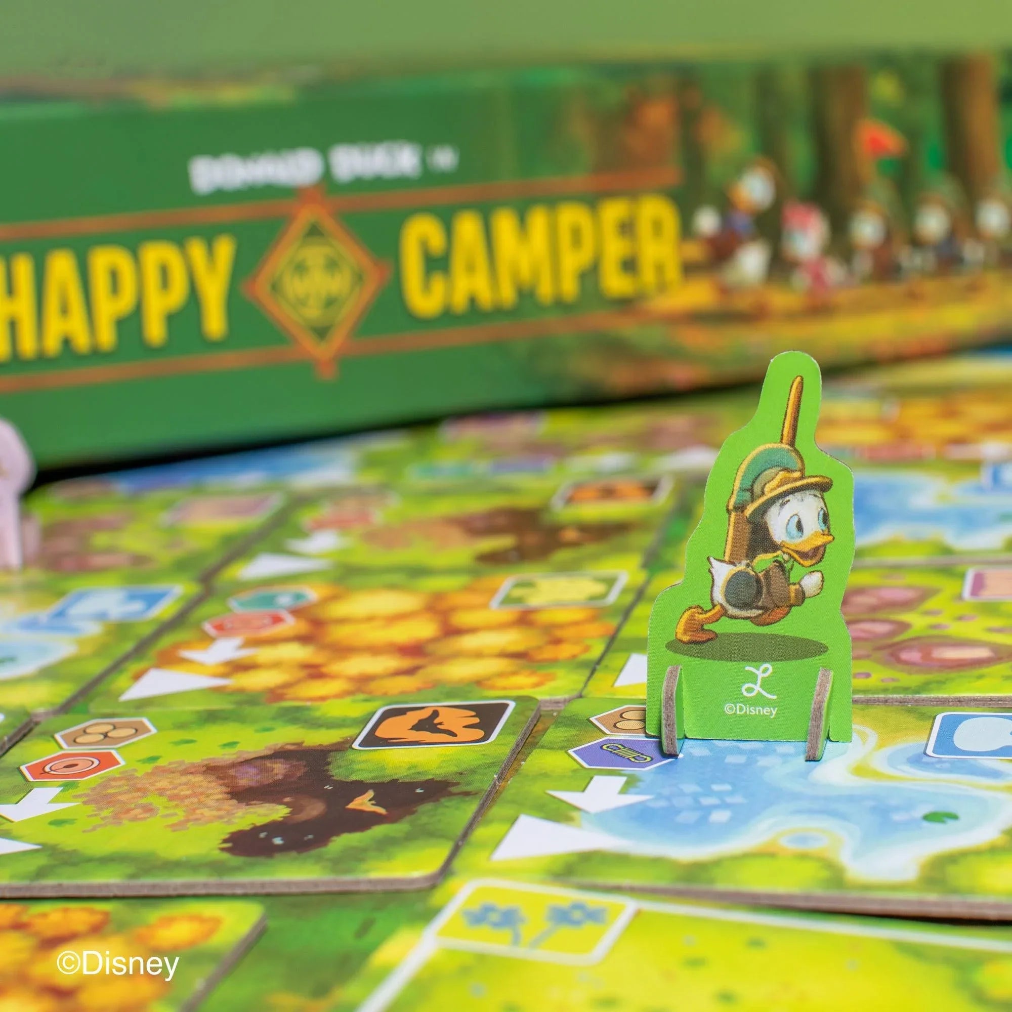 Disney Donald Duck in Happy Camper Table Top Family Game