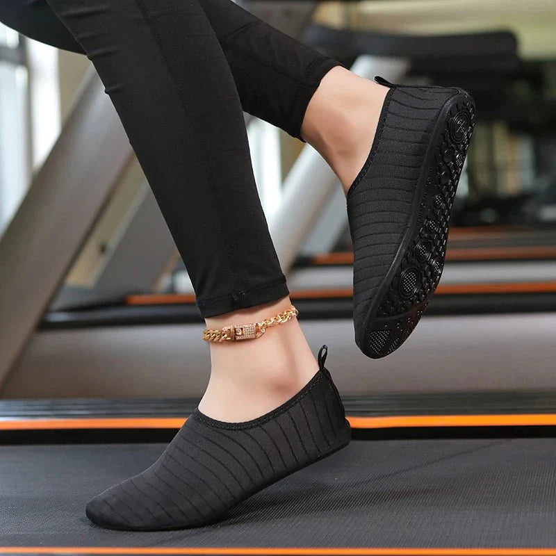 Unisex Aqua Shoes | Quick-Dry Barefoot Water Sports Footwear for Beach, Swim, Yoga, and Gym